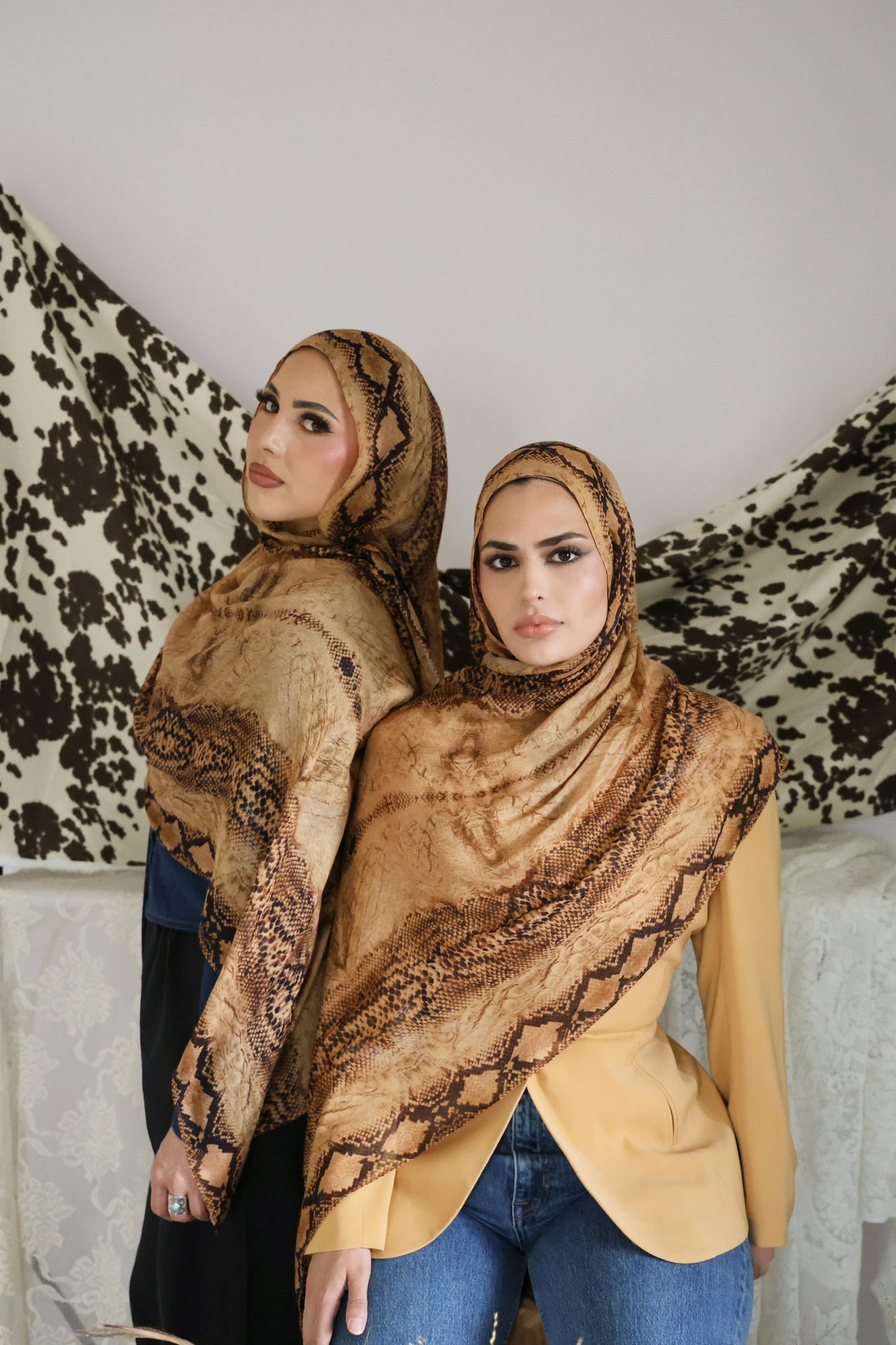 Golden Snake Modal Hijab