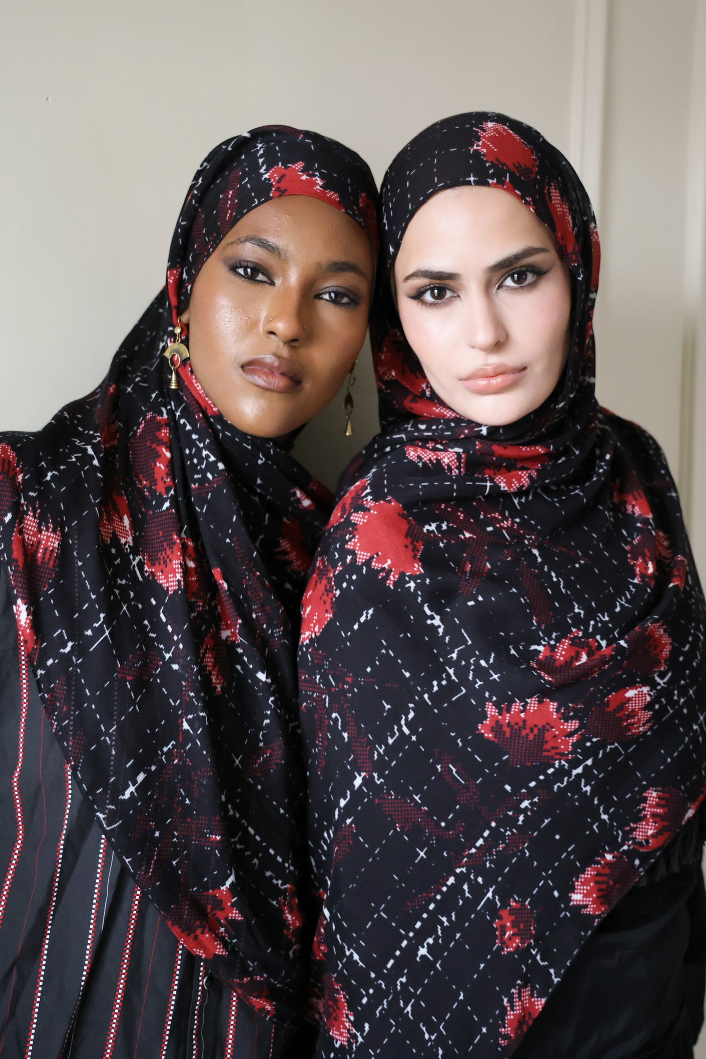 Poppy Hills Modal Hijab