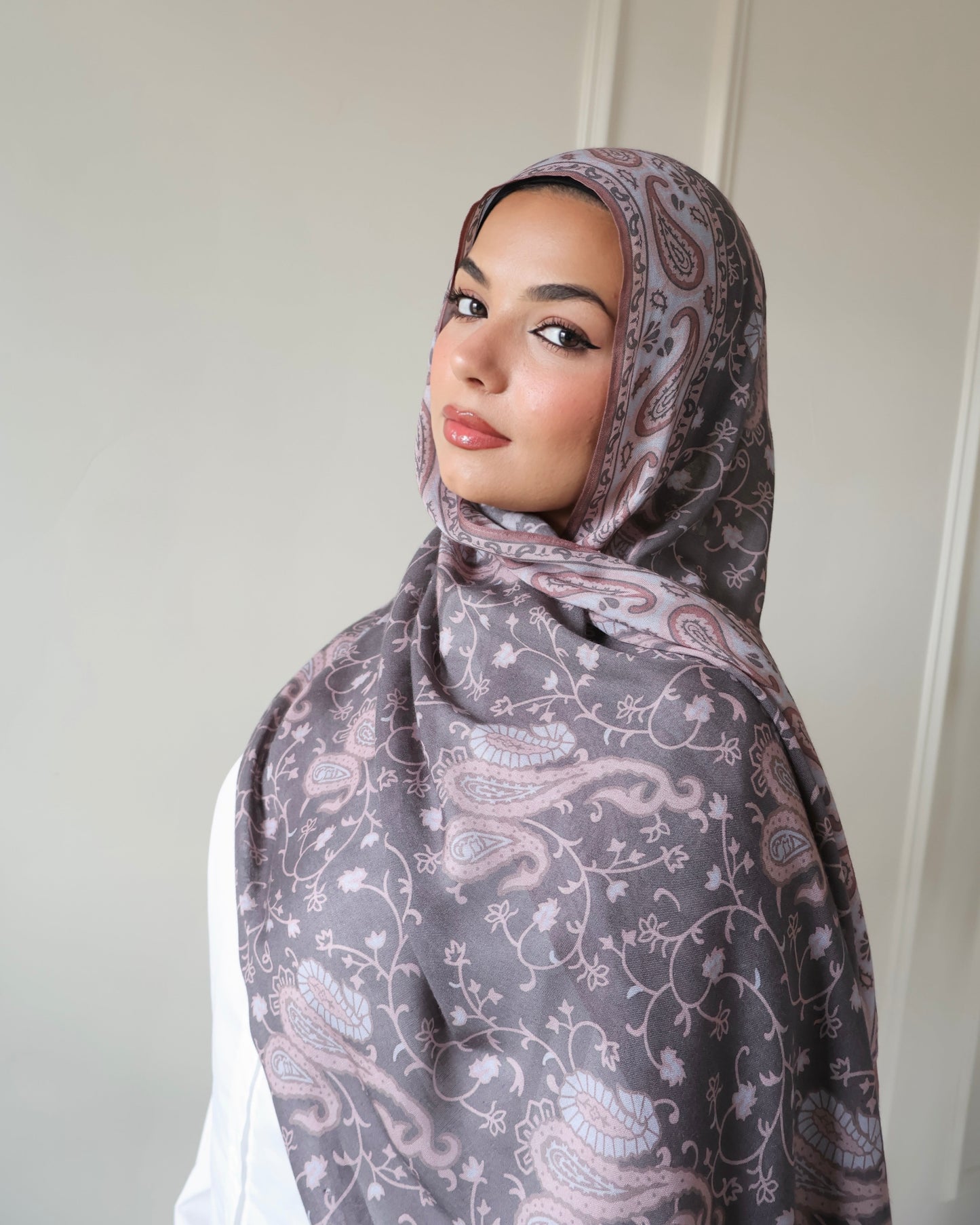 Blushing Paisley Modal Hijab