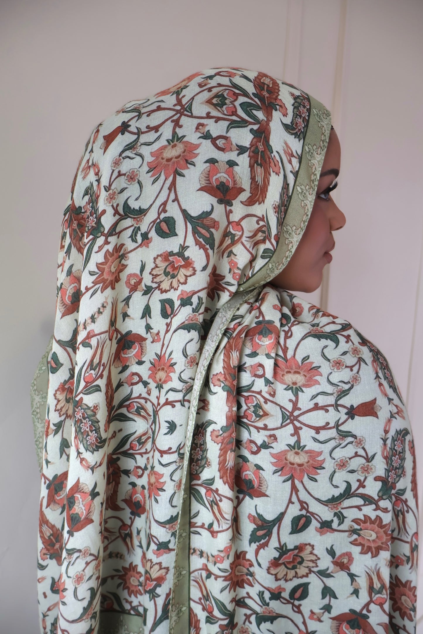 Wildflower Bloom Modal Hijab