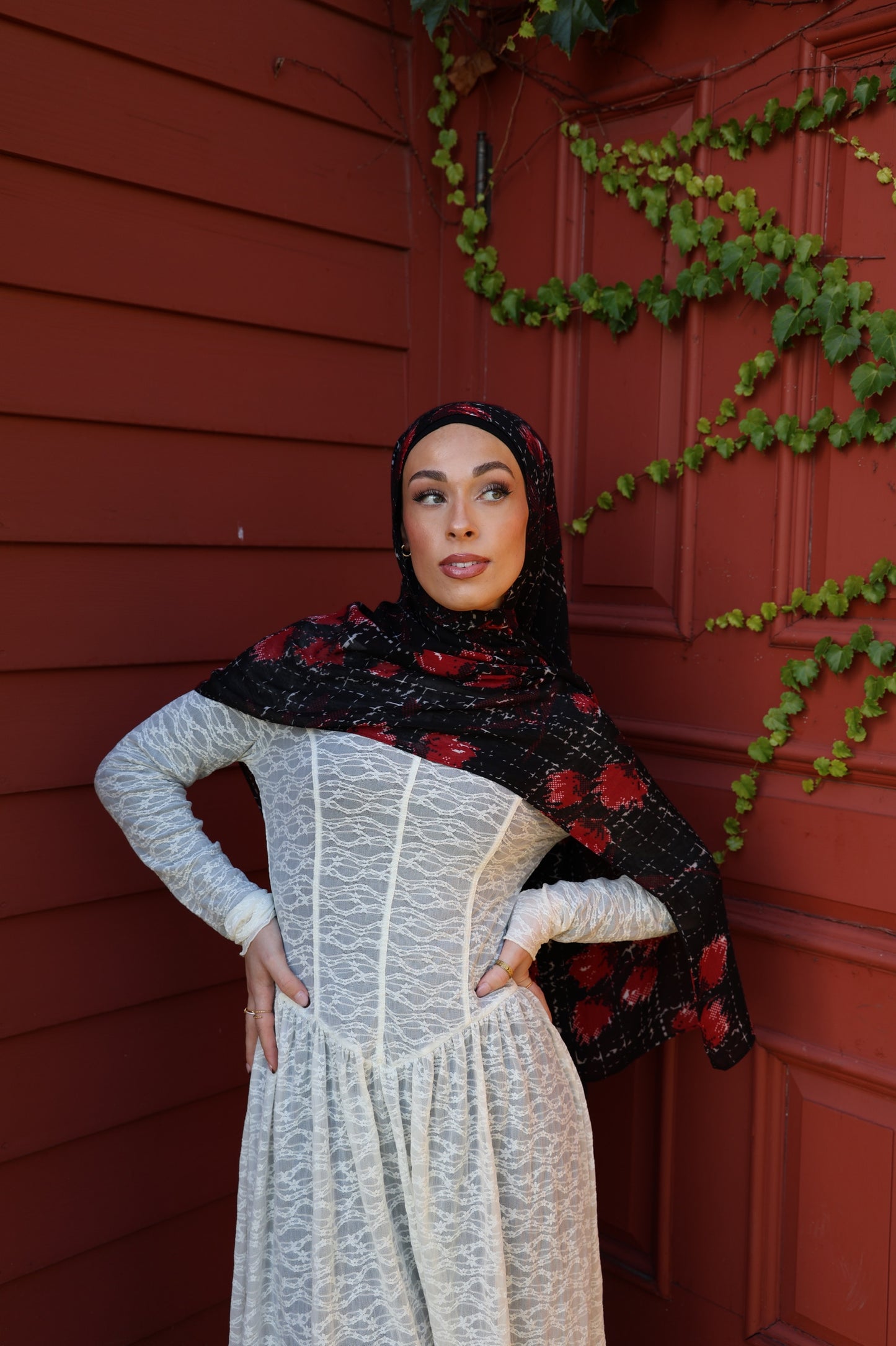 Poppy Hills Modal Hijab