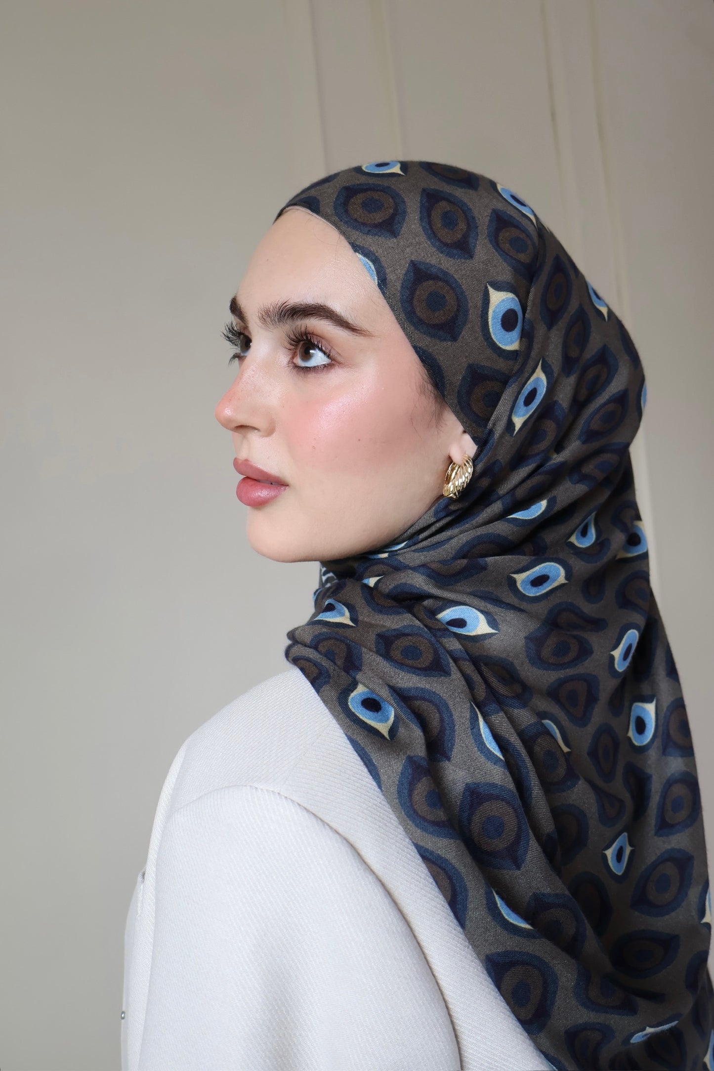 Peacock In Flight Modal Hijab