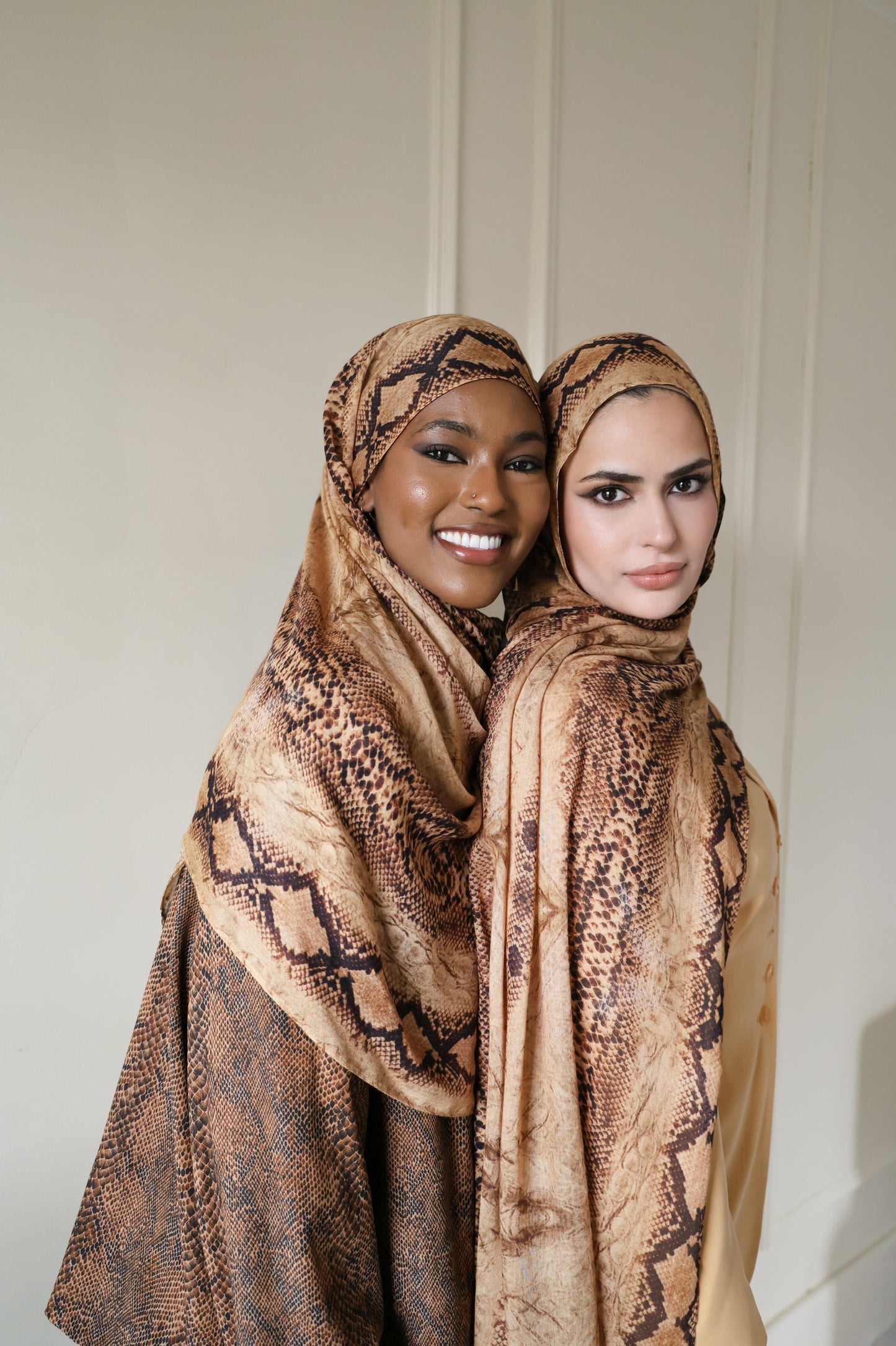 Golden Snake Modal Hijab