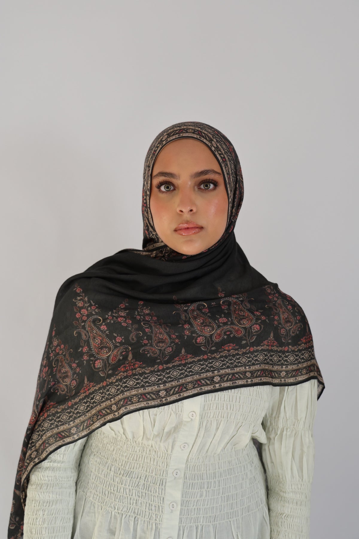Emerald Groves Modal Hijab