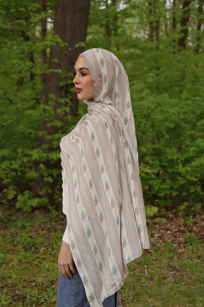 Strawberry Fields Modal Hijab