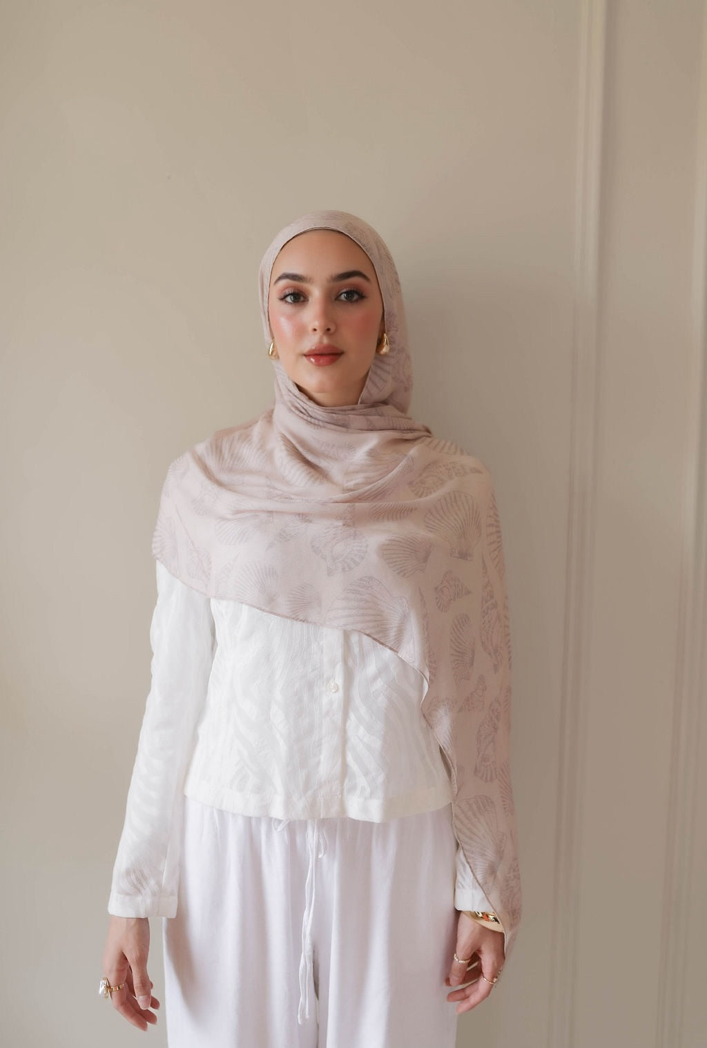 Sandy Seashores Modal Hijab