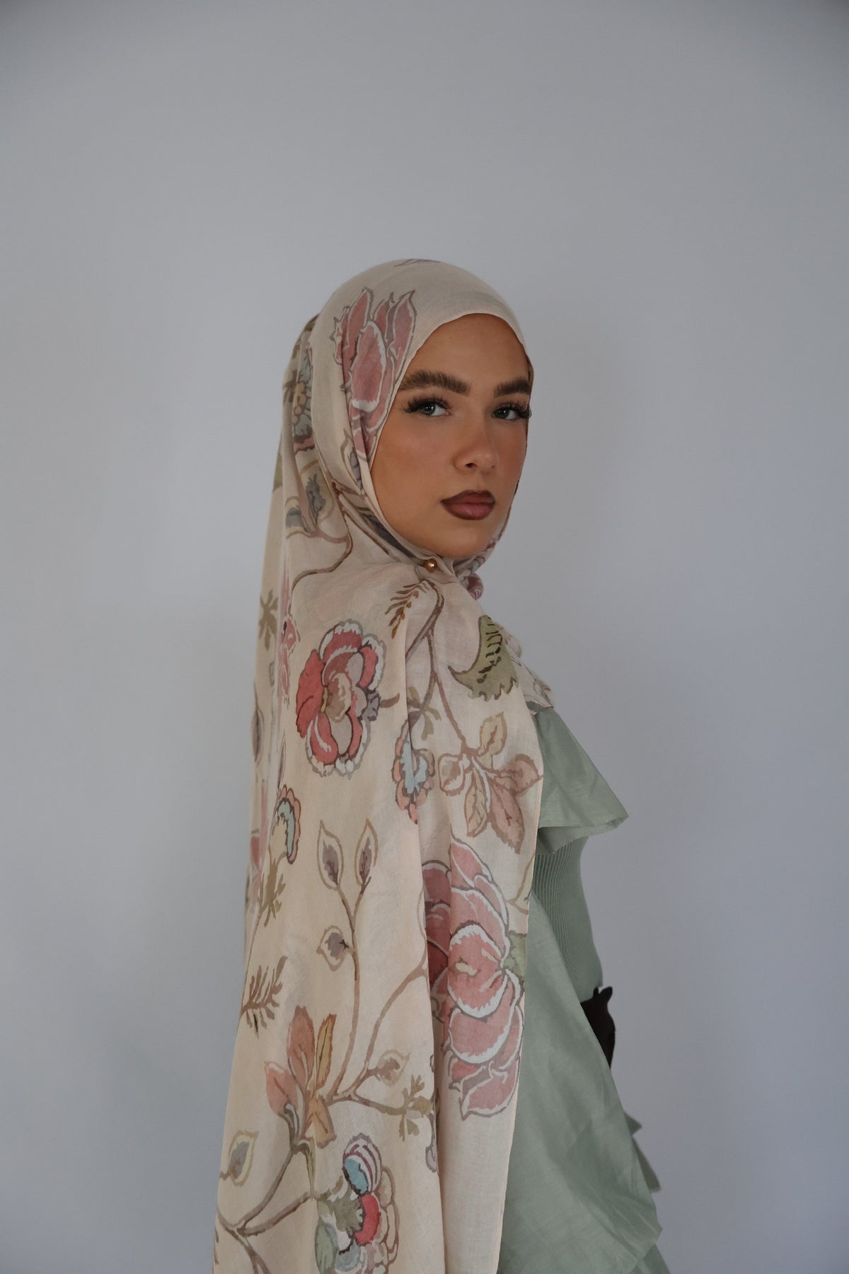 Wallflower Modal Hijab