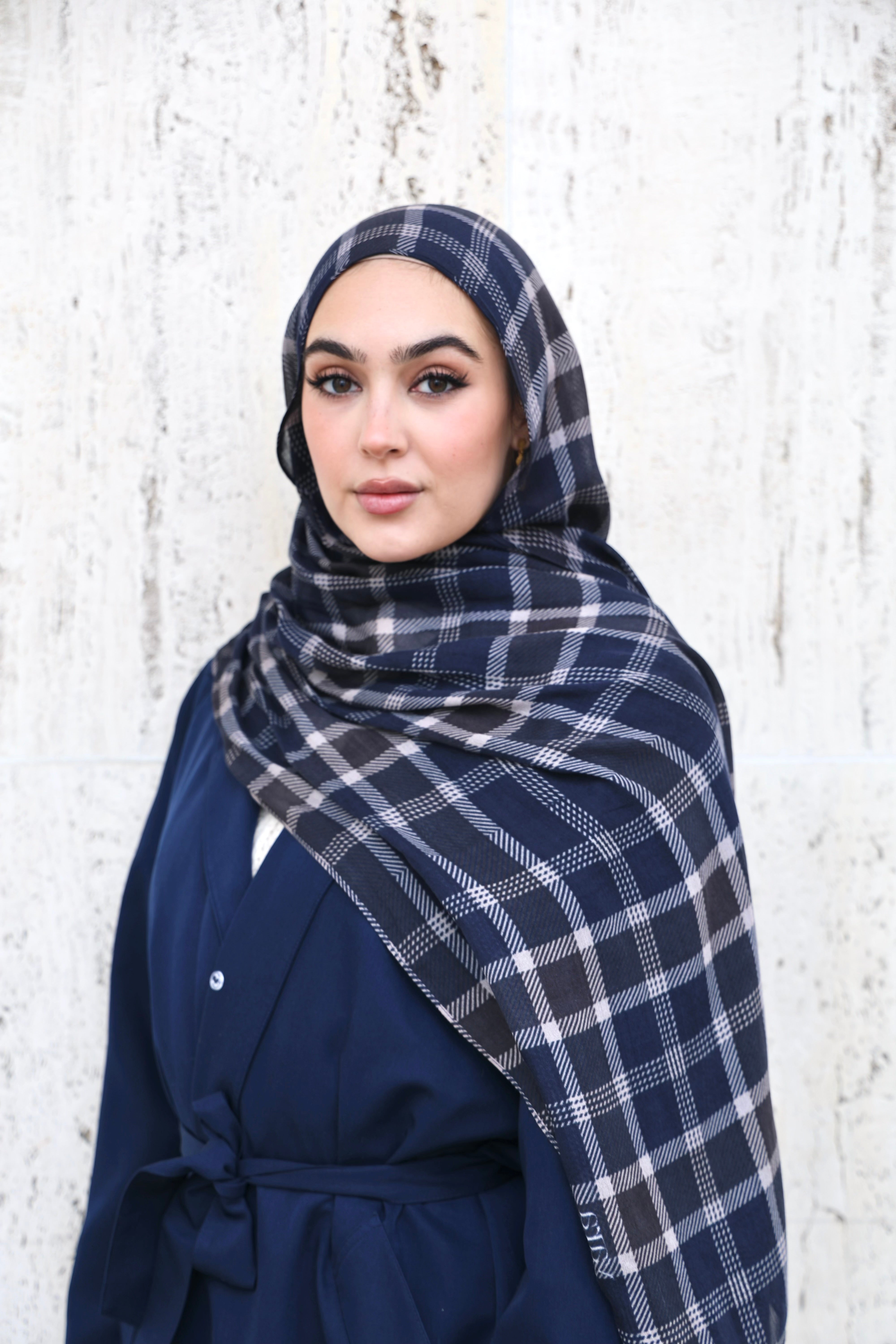 Calm Nightfall Modal Hijab – Y A R A