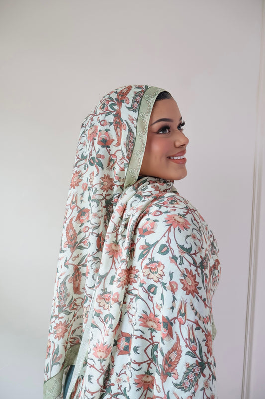 Wildflower Bloom Modal Hijab
