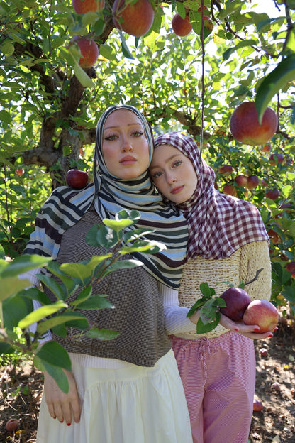 Very Berry Gingham Modal Hijab