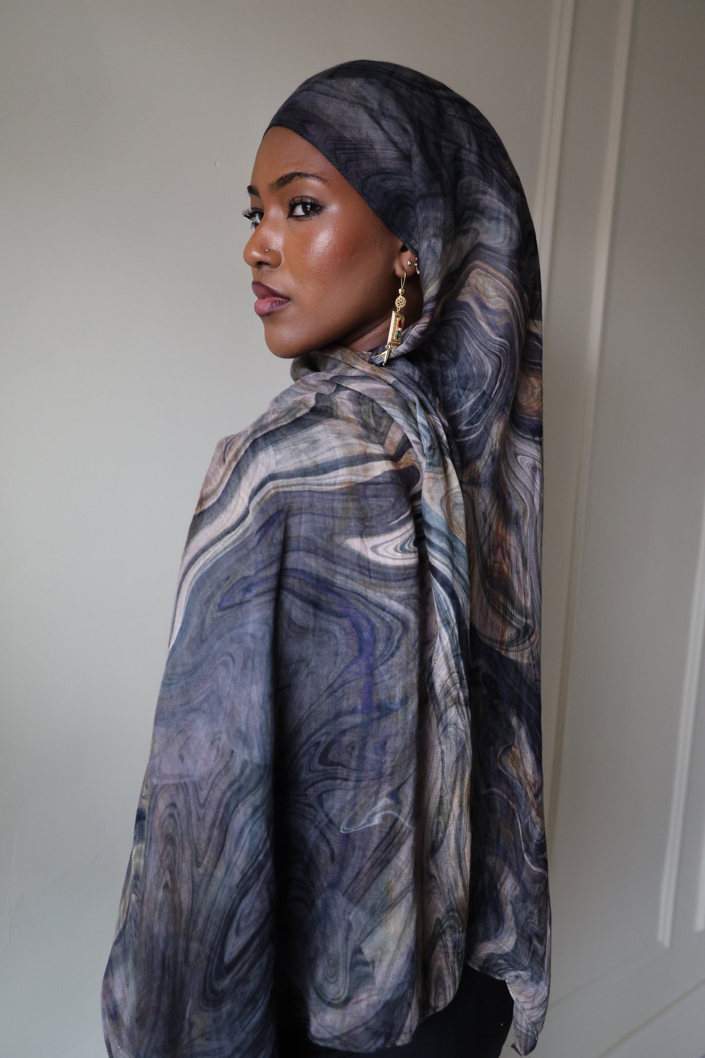 Sanaa Stones Modal Hijab