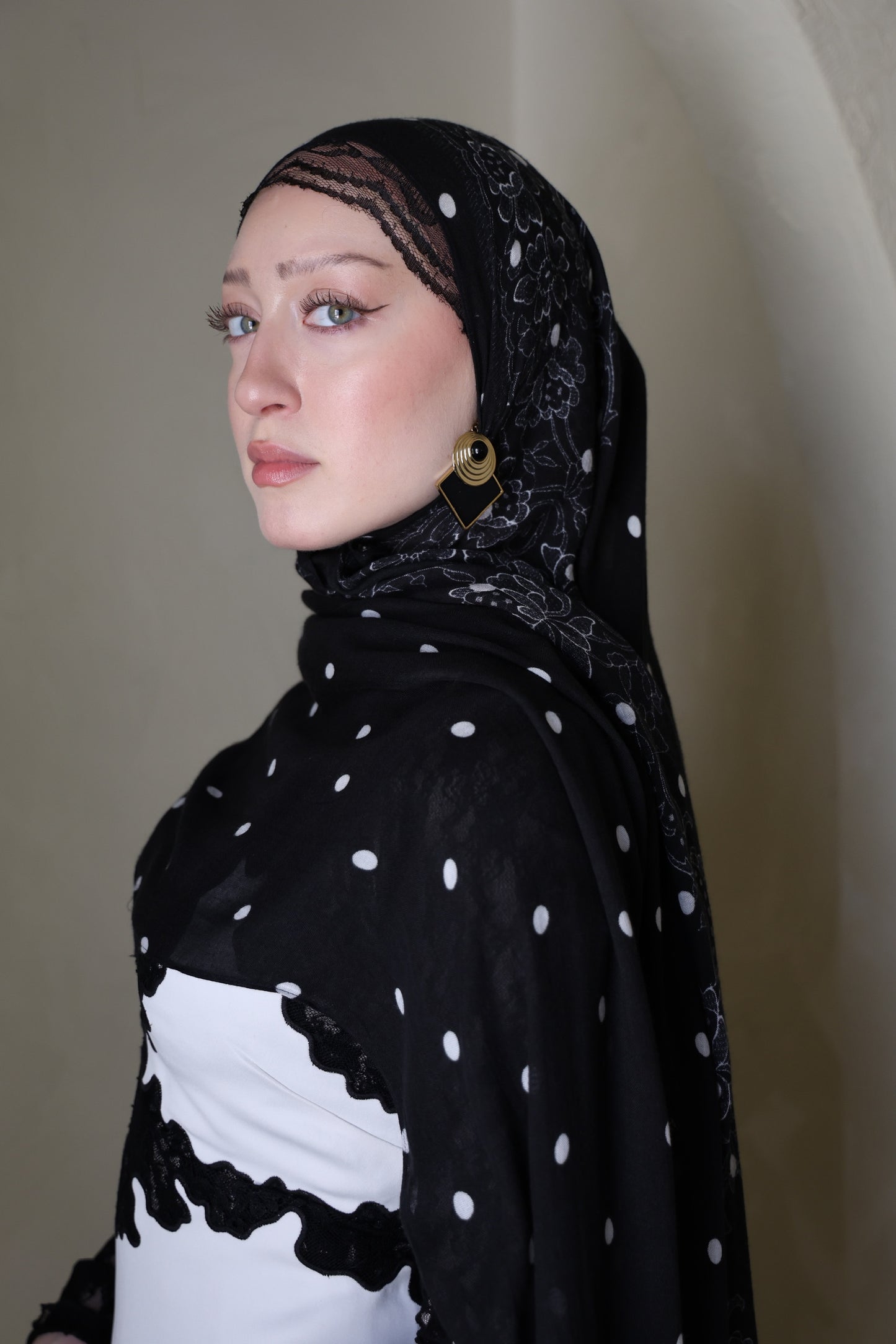 Sesame Cake Modal Hijab