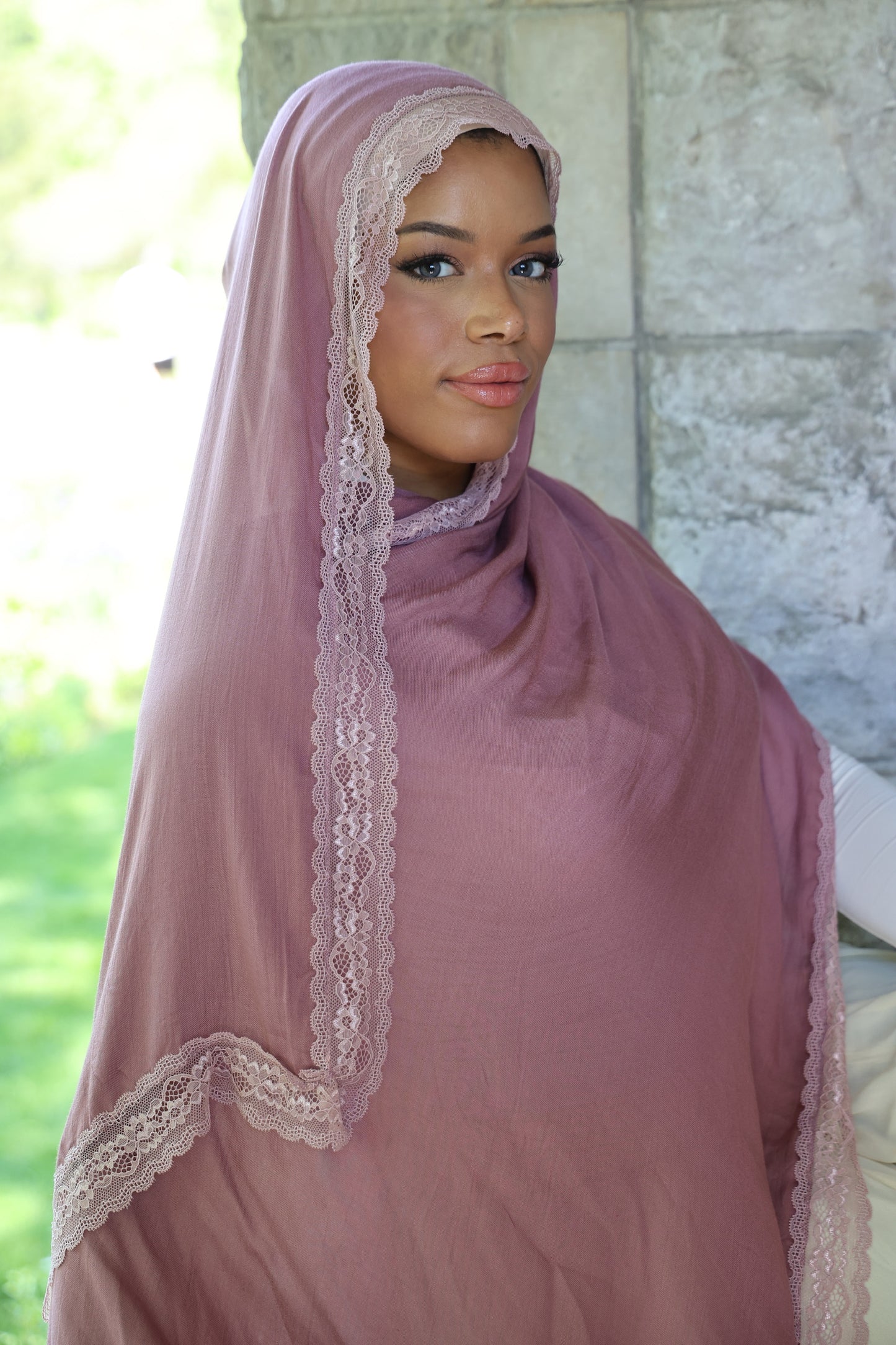 Dusky Rose Lace Modal Hijab