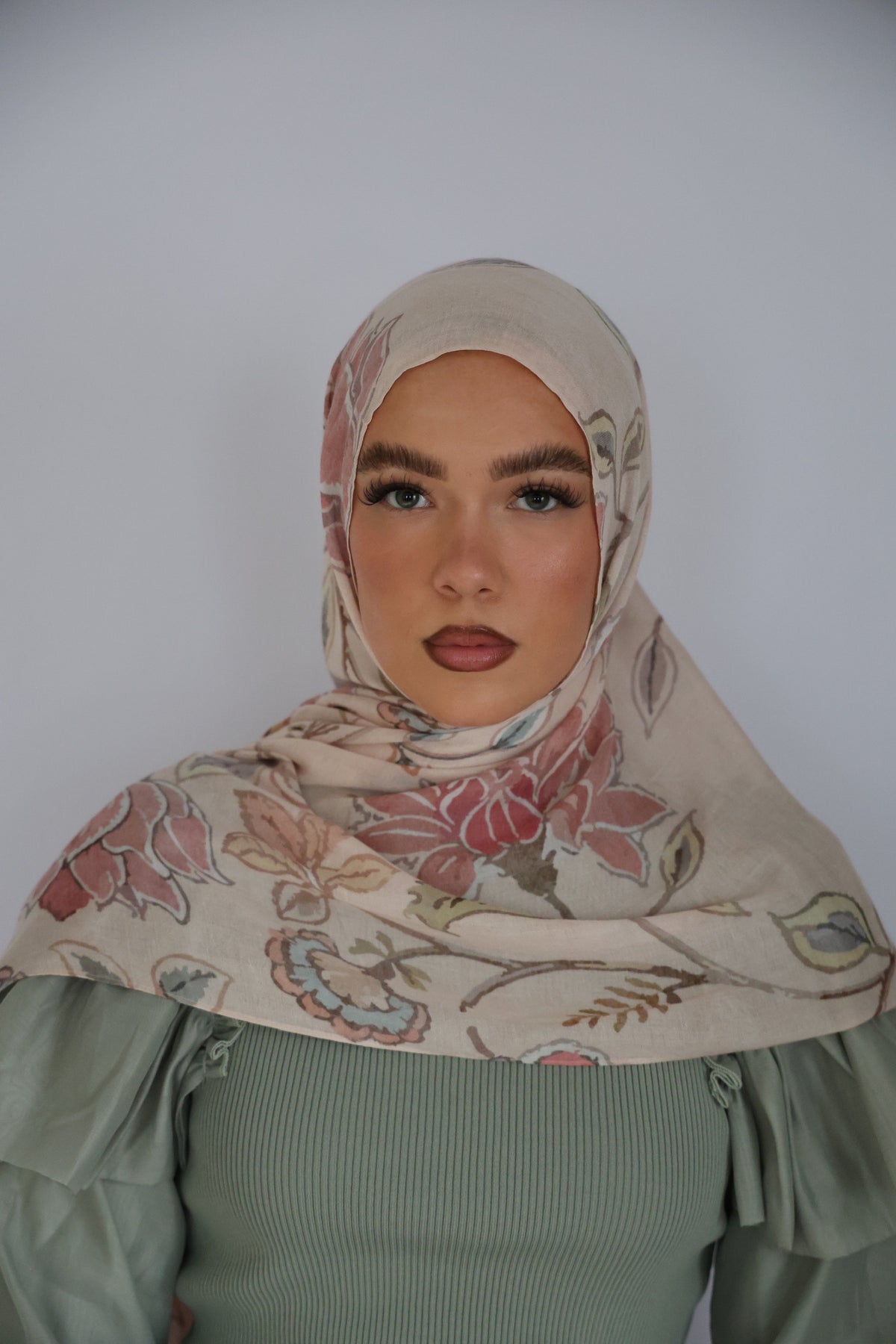 Wallflower Modal Hijab