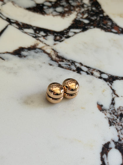 Gold Snagless Magnets - Set of 2